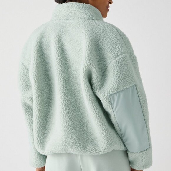 Fabletics Tahoe Teddy Jacket Tumbled Stone Green Sherpa Soft Cozy Women's Sz XL - Picture 2 of 16